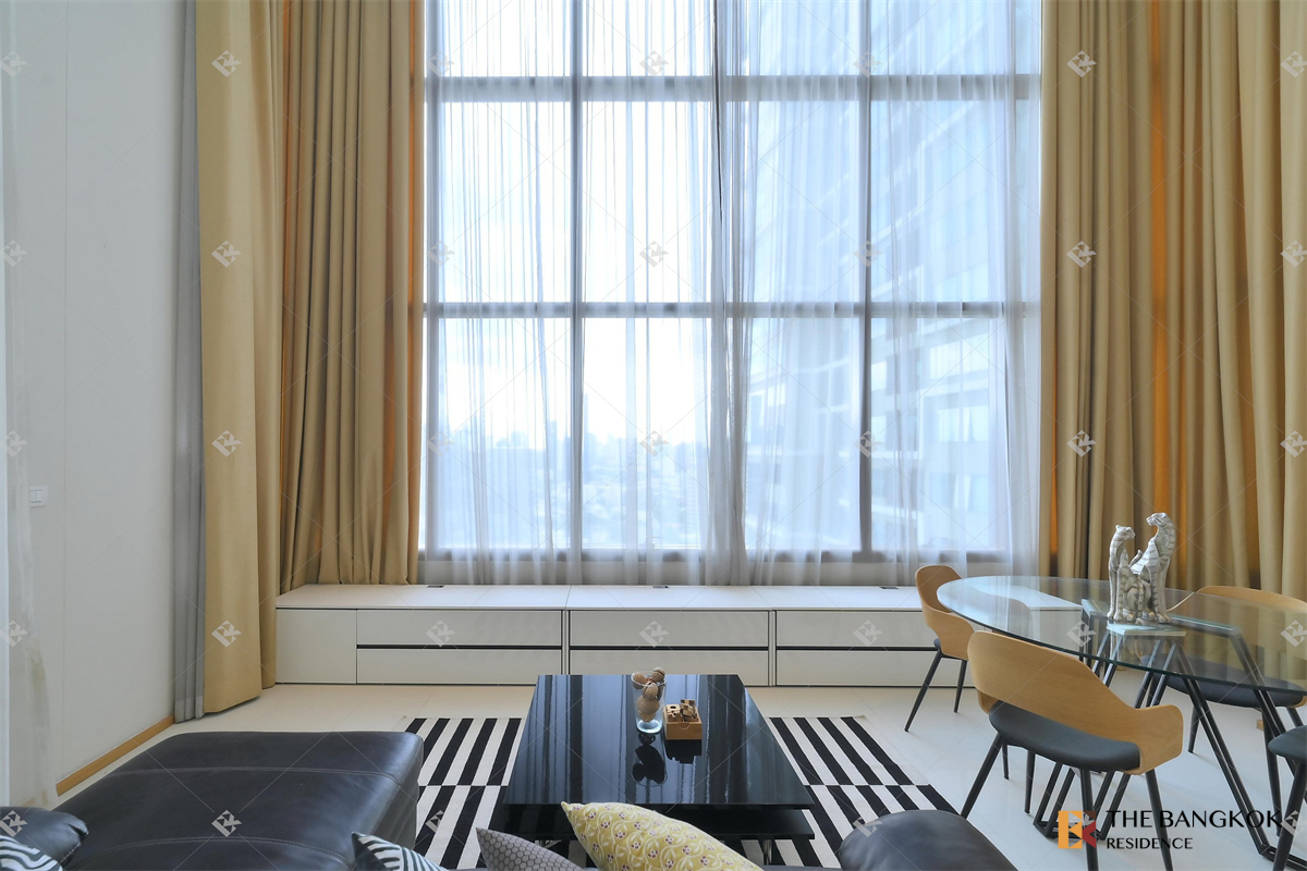 picture The Emporio Place - 8/10