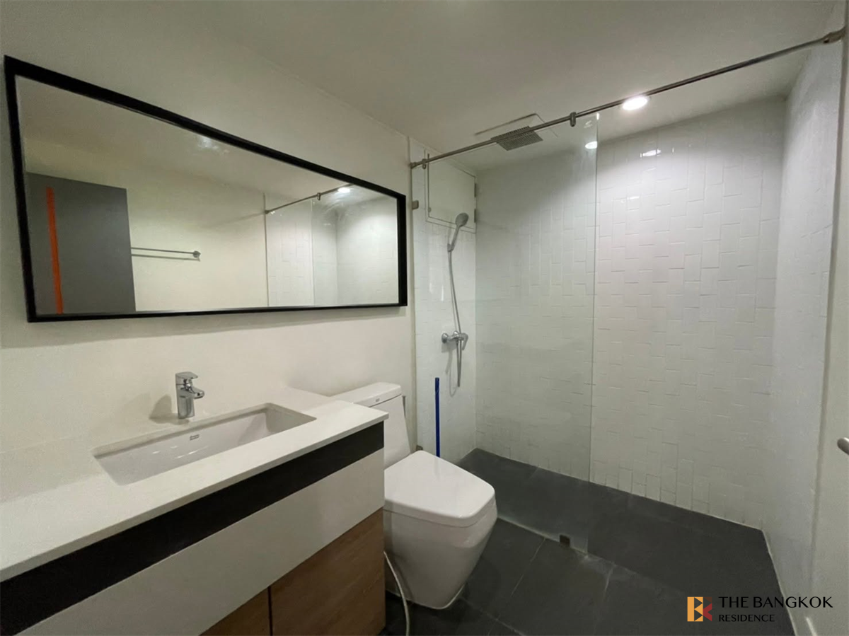 picture Exclusive Unit from Top Brands Baan Phromphong Condo - 5/10