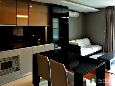 ขายคอนโด : ขายคอนโด 1 ห้องนอน The Address Sukhumvit 61  BTS Ekkamai