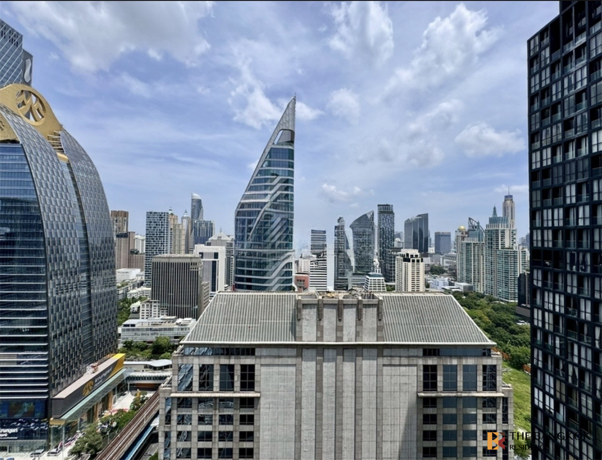 picture Noble Ploenchit near BTS Phloen Chit Move-in Ready, Just Bring Your Stuff - 3/10