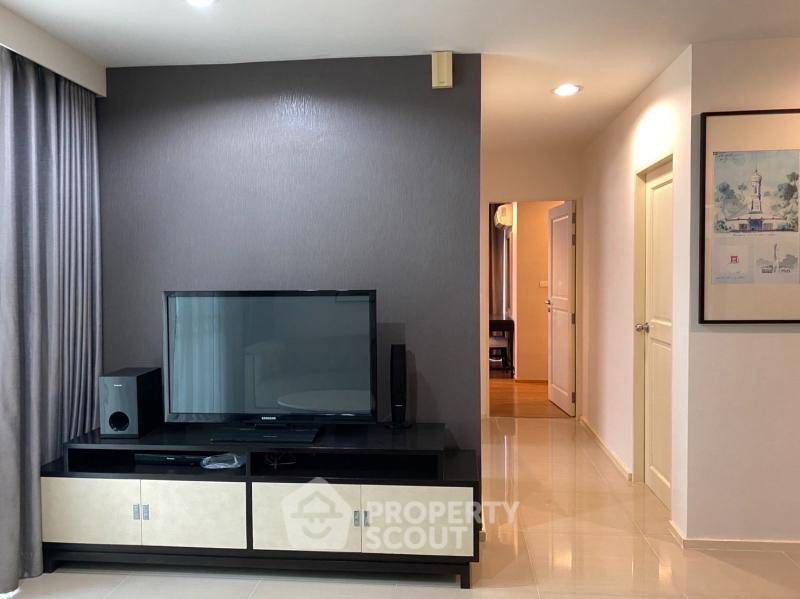 picture 2-BR Pearl Residences Sukhumvit 24 Near BTS Phrom Phong (ID 2918226) - 2/7