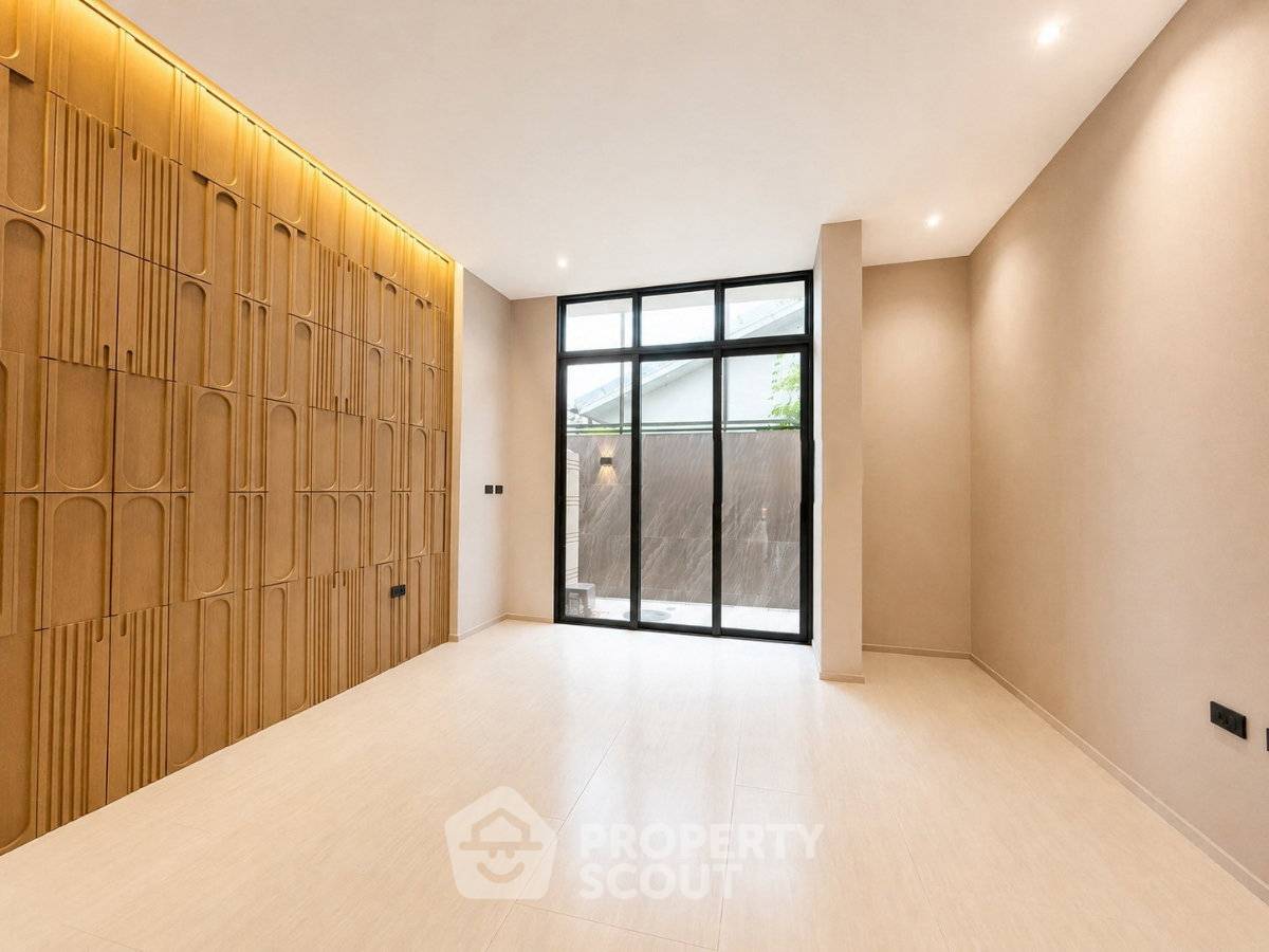 รูป บ้าน 3-ห้องนอน ใน คลองกุ่ม (ID 3278089) - รูปที่ 27/27