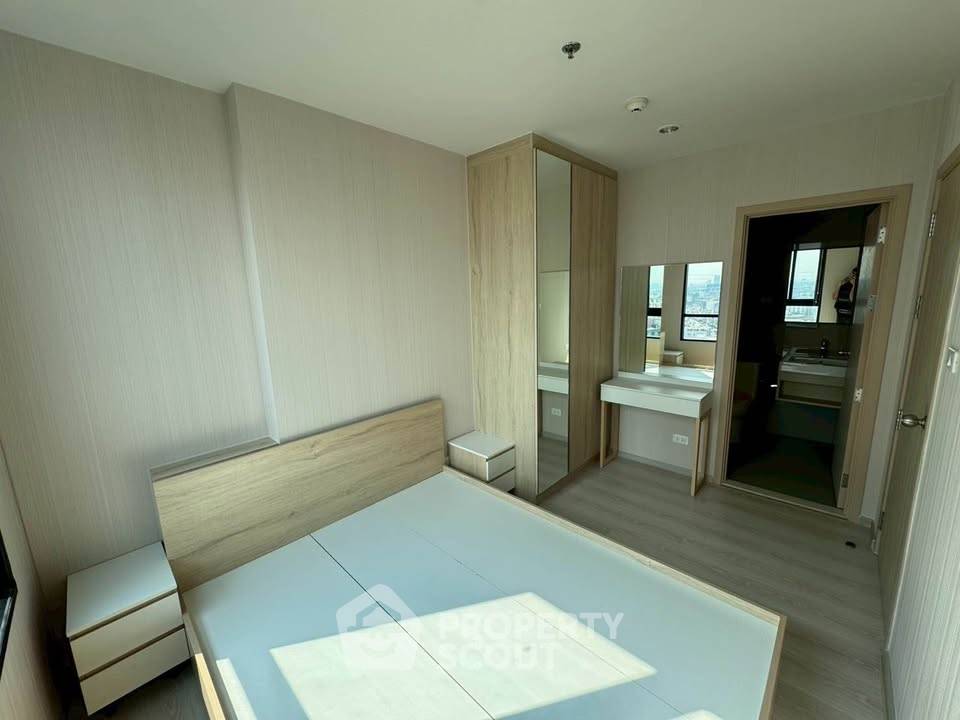 รูป คอนโด 2 ห้องนอน ชั้น 15 โครงการ NUE Noble Ngamwongwan (ID 3307043) - รูปที่ 7/8