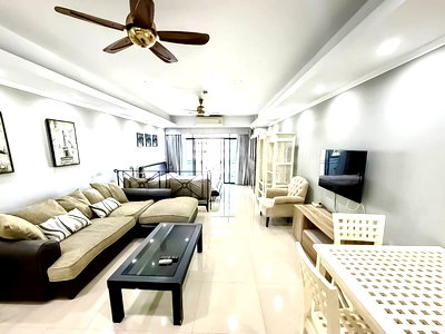 Condos for sale : Studio Condo for Sale Jomtien Complex Condotel