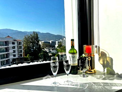 Condos for sale 700 Year Sports Arena Chiang Mai : 1-BR Condo at Sritana Condominium 2 close to Chiang Mai University (ID 2856054)