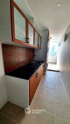 Condos for rent : 2-BR Condo at Baan Yen Akard Condominium in Chong Nonsi (ID 2834584)