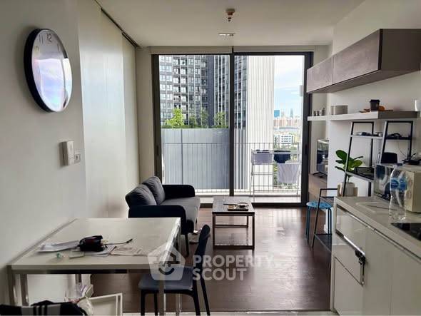 รูป ใกล้ BTS นานา เพียง 200 ม. | 1 ห้องนอน Nana Condo สุขุมวิท (ID 3306250) - รูปที่ 2/8