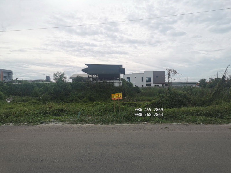 รูป ขายด่วน ที่ดินเปล่า 103 ตรว. อยู่ซอยศรีด่าน22-ถนนศรีนครินทร์ ใกล้แม็คโคร รร.นานาชาติไทย-สิงคโปร์ รถไฟฟ้าสถานีศรีแบริ่ง - รูปที่ 2/10