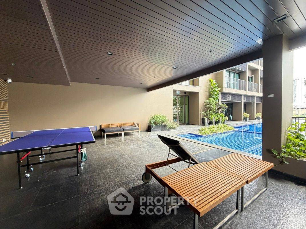 picture 1-BR Condo at Noble Refine Prompong near BTS Phrom Phong (ID 3306874) - 7/19