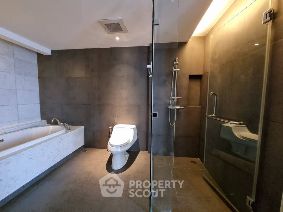 รูป คอนโด 3 ห้องนอน 180 ตร.ม. La Citta Penthouse ใกล้ BTS ทองหล่อ (ID 3234033) - รูปที่ 9/16