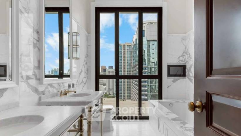 picture 2-BR Condo at 98 Wireless near BTS Phloen Chit (ID 3096699) - 6/13