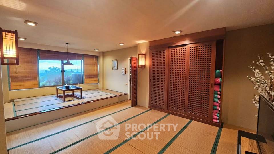 รูป คอนโด 4-ห้องนอน ที่ หินน้ำทรายสวย คอนโด หัวหิน ใกล้ เมืองหัวหิน (ID 2345164) - รูปที่ 10/18