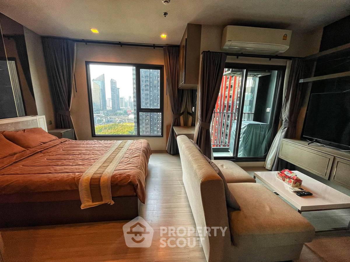 picture 23rd-Floor 1-BR At Life Asoke - Rama 9 Near MRT Phra Ram 9 (ID 3309517) - 1/11