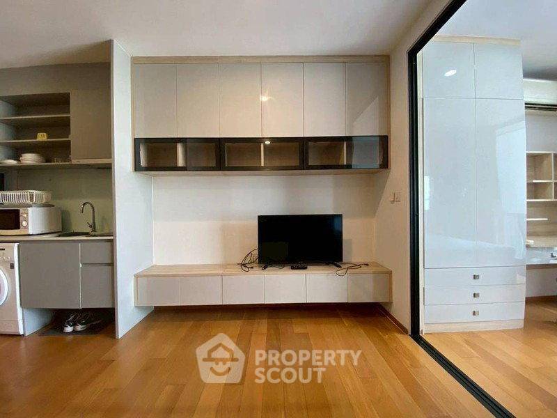 รูป คอนโด 1-ห้องนอน ที่ โนเบิล รีโว สีลม ใกล้ BTS สุรศักดิ์ (ID 2918344) - รูปที่ 2/8