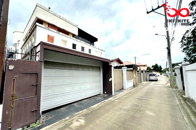 บ้านเดี่ยว กรุงเทพมหานคร : ขายบ้านเดี่ยว 100 ตร.ว. สรงประภา ดอนเมือง ใกล้ทางด่วนอุดรรัถยา–สนามบินดอนเมือง ทำเลดีมาก 