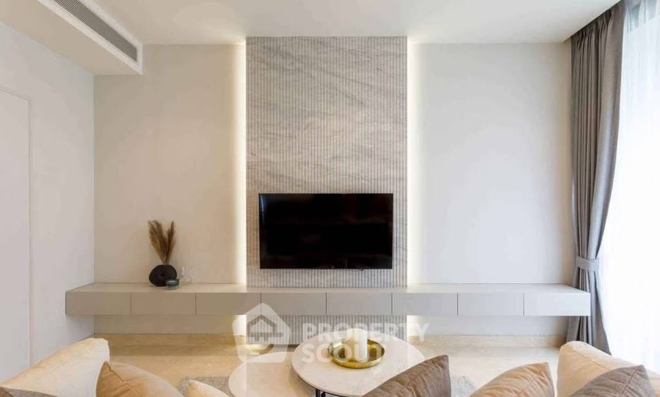 picture 2-BR Condo at Muniq Langsuan near BTS Ratchadamri (ID 3288629) - 2/12