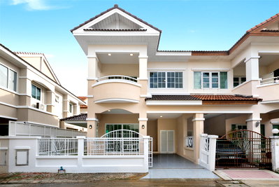 บ้านแฝด เดอะ พาซิโอ พาร์ค กาญจนาภิเษก : บ้านแฝด 2 ชั้น รีโนเวทใหม่ รติรมย์พาร์ค ราชพฤกษ์-กาญจนาภิเษก (สวนผัก32) ทำเลดี ใกล้เซ็นทรัล เวสต์วิลล์