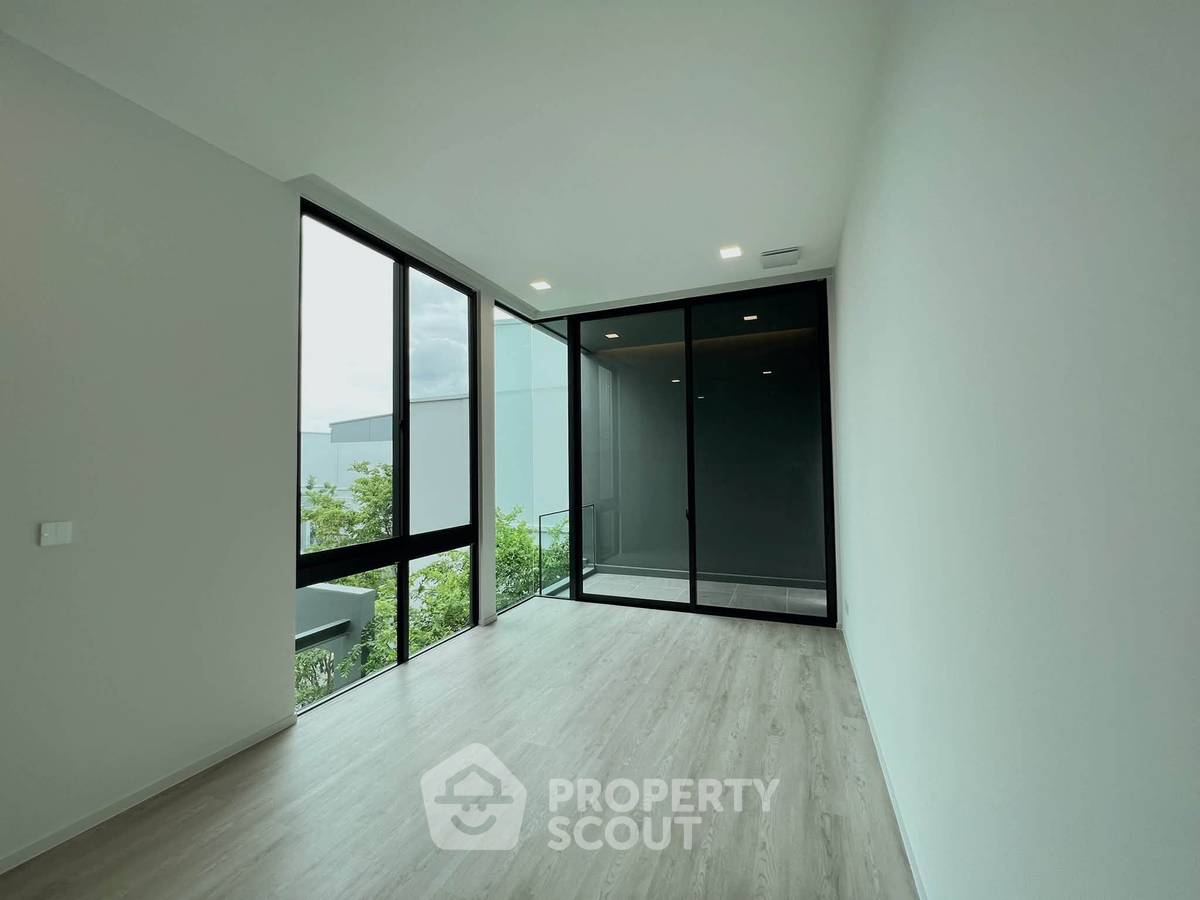 รูป บ้านเช่า 4 ห้องนอน ขนาด 421 ตร.ม. ในโครงการ Vive กรุงเทพกรีฑา (ID 3307261) - รูปที่ 34/50