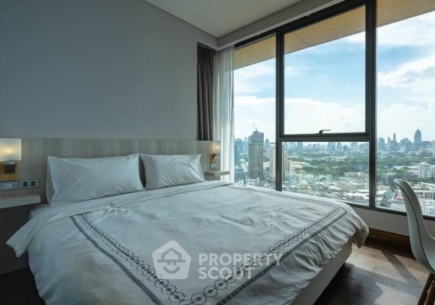 รูป คอนโด 2-ห้องนอน ที่ เดอะ ลุมพินี 24 ใกล้ BTS พร้อมพงษ์ (ID 3288269) - รูปที่ 1/4