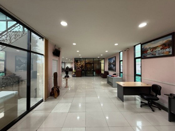 รูป ให้เช่าโกดัง โรงงาน พร้อมอาคารสำนักงาน 2 ชั้น / พื้นที่ดิน 2 ไร่ 2 งาน / ทำเล พระราม 2 / พระราม 2 ซอย 33 (ซอยวัดยายร่ม) / รถเทรลเลอร์ เข้าออกได้ - รูปที่ 9/10