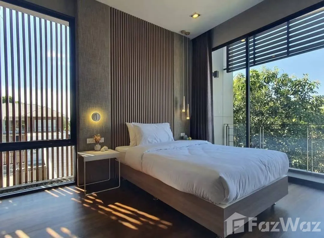 picture Stylish with Modern Interiors | Fully Furnished 6764482 - 5/28