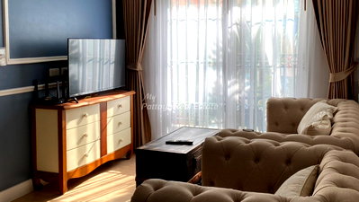 ขายคอนโด : 🛏️ 2 ห้องนอน - 🛁 2 ห้องน้ำ - 🏙️ Pool View - 🇹🇭 ชื่อไทย - 🏢 Seven Seas Côte ď Azur Pattaya - รหัส: SEVC10