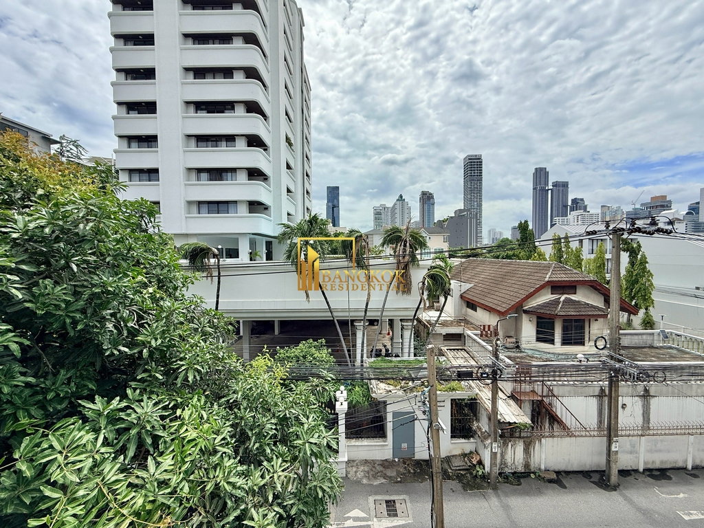 picture Prompak Gardens | Charming 3 Bed Townhouse in Thonglor - BR49088TH - 35/46