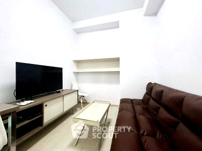 Condos for rent : 2-BR Condo at Chapter One Eco (Ratchada-HuaiKhwang) near MRT Huai Khwang (ID 3217179)