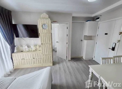 2 bed unit for sell Fully Furnished 6776421