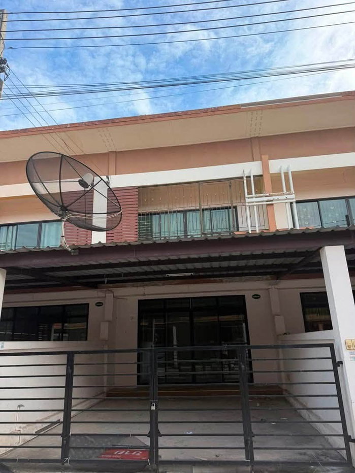 รูป ขายทาวโฮม 2ชั้น  3 ห้องนอน   ทำเลพานทอง - รูปที่ 1/17