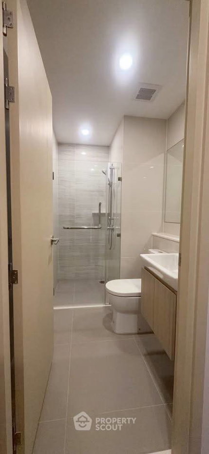 รูป คอนโด 1-ห้องนอน ที่ ไลฟ์ พระราม 4 - อโศก ใกล้ MRT ศูนย์การประชุมแห่งชาติสิริกิติ์ (ID 3144771) - รูปที่ 9/11