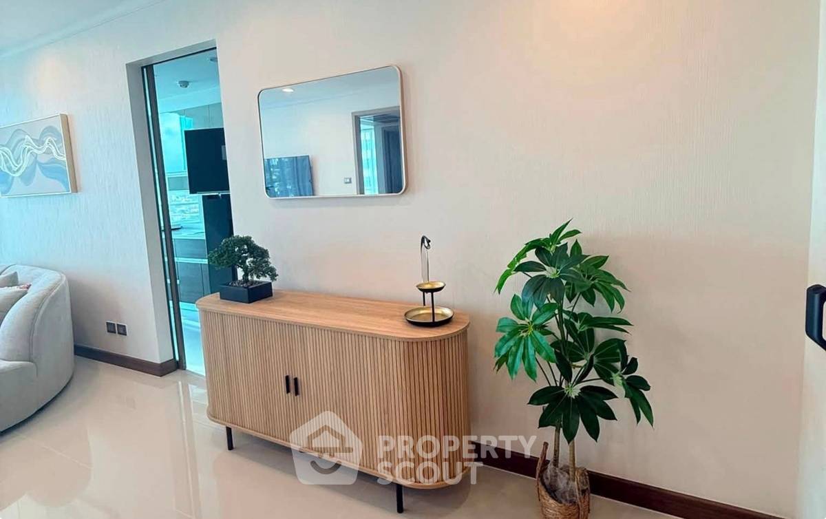 picture 2-BR Condo at Supalai Oriental Sukhumvit 39 near MRT Phetchaburi (ID 3309518) - 9/10