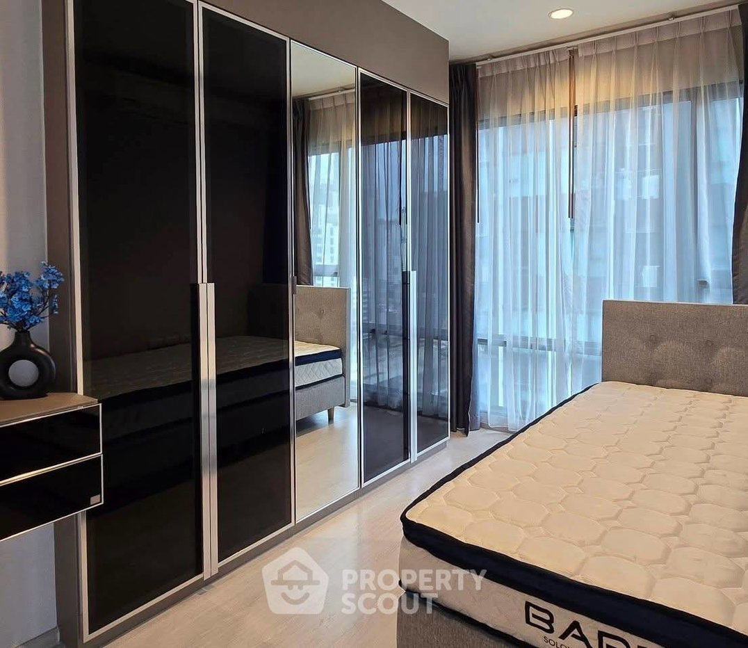 picture 27th-Floor 2-BR Condo At Rhythm Asoke Near MRT Phra Ram 9 (ID 3308345) - 3/4