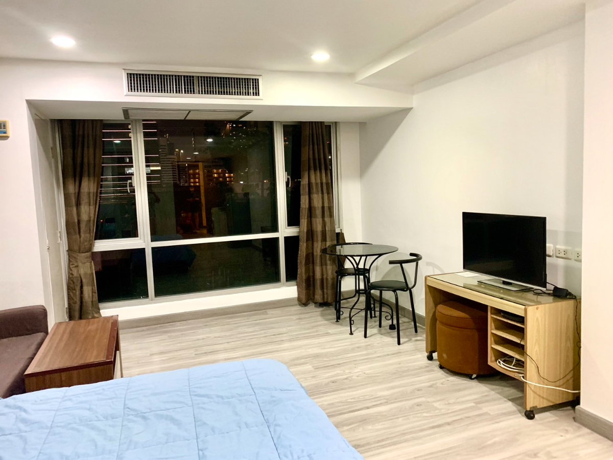 รูป ให้เช่าคอนโด The Trendy Sukhumvit 13 (ตกแต่งครบพร้อมอยู่) (S03-2773) - รูปที่ 7/13