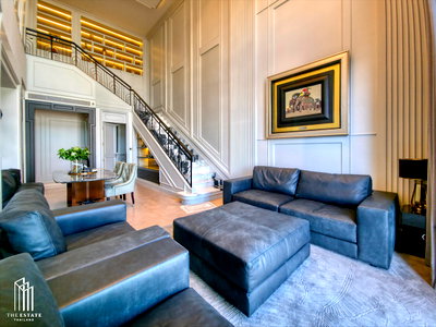 Condos for rent : Condo for RENT *The Residences at Mandarin Oriental, Bangkok Duplex 2 floors, beautifully decorated, superb view of the city, don't miss it!!