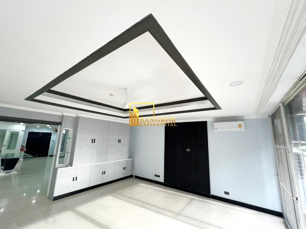 รูป Oriental Towers | Newly Renovated 4 Bedroom Ekkamai Property - BR10941CD - รูปที่ 4/27