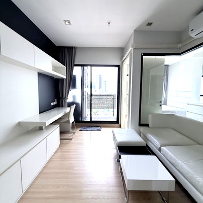 Condos for rent : 🔥🔥🔥 For Rent Condo , Urbano Absolute Sathorn - Taksin , BTS-Krung Thon Buri , Khlong Ton Sai , Khlong San , Bangkok , CX-92610 ✅ Live chat with us ADD LINE @connexproperty ✅ 🔥🔥🔥