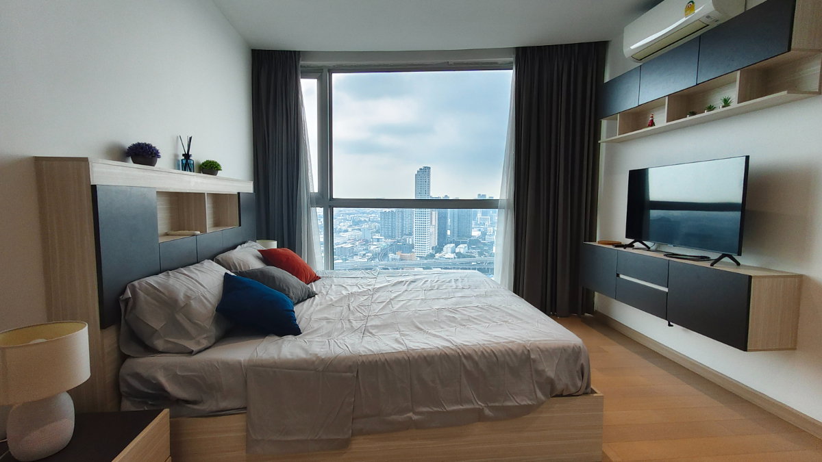 picture 🔥 Large 1-Bedroom Direct Access to BTS Phra Khanong Next to W District Only 28,000 THB ฿28,000 - 7/13