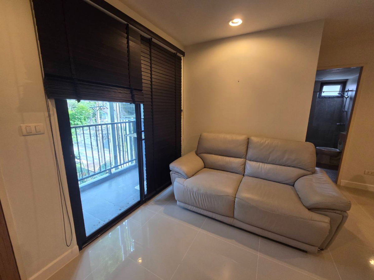 รูป ให้เช่า คอนโดตกแต่งพร้อมอยู่ Zenith Place Sukhumvit 42 (ซีณิธ เพลส สุขุมวิท 42) ใกล้ BTS เอกมัย พร้อมเข้าอยู่! เดินทางสะดวก - รูปที่ 3/11