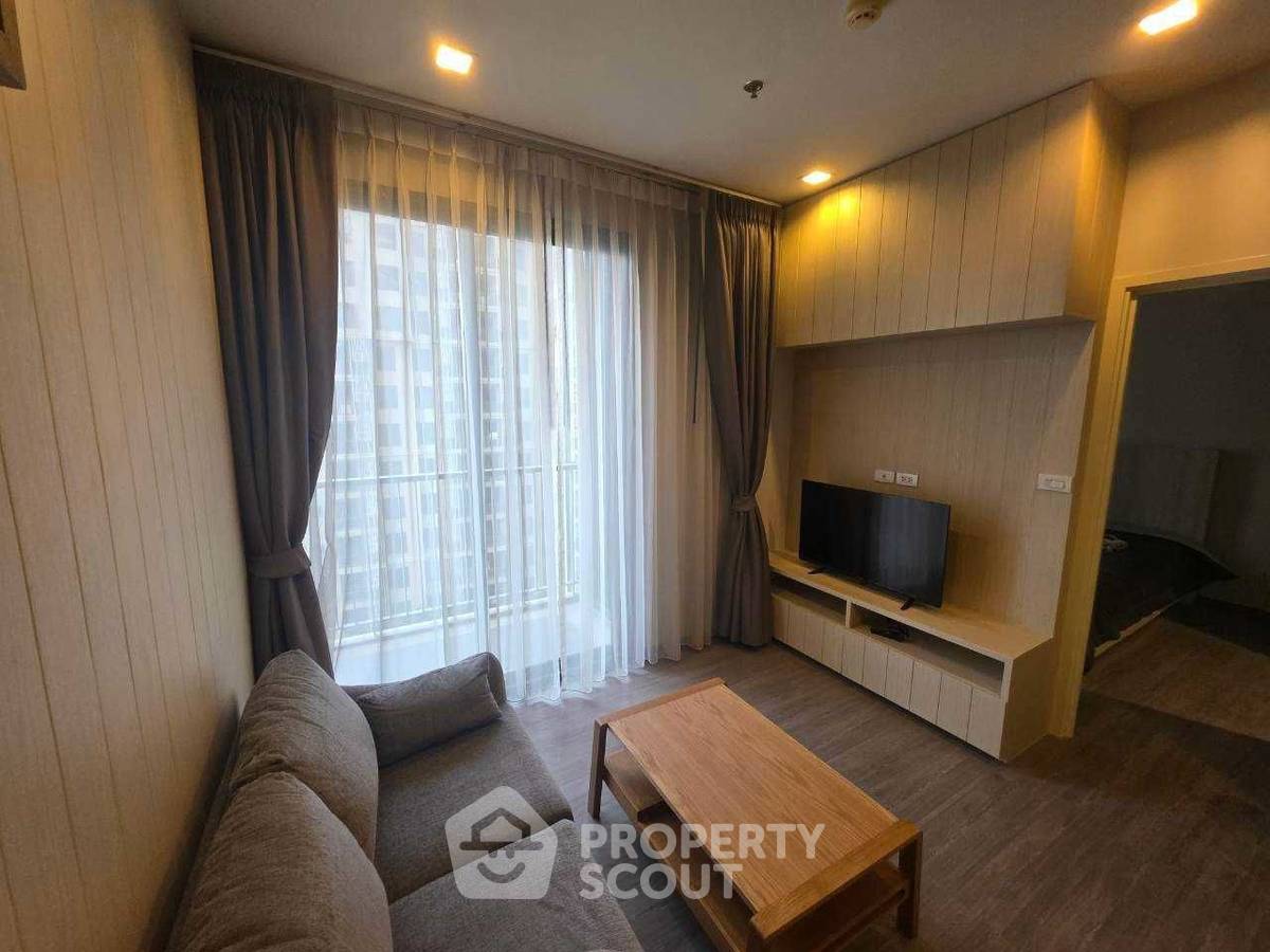 รูป ใกล้ BTS Wongwian Yai เพียง 200 ม. | 1 ห้องนอน Nye By Sansiri (ID 732053) - รูปที่ 1/7