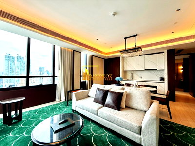 Apartment building for rent Rama 4 Road : Spacious 2 Bedroom Serviced Apartment in Phrom Phong - BR30166SA