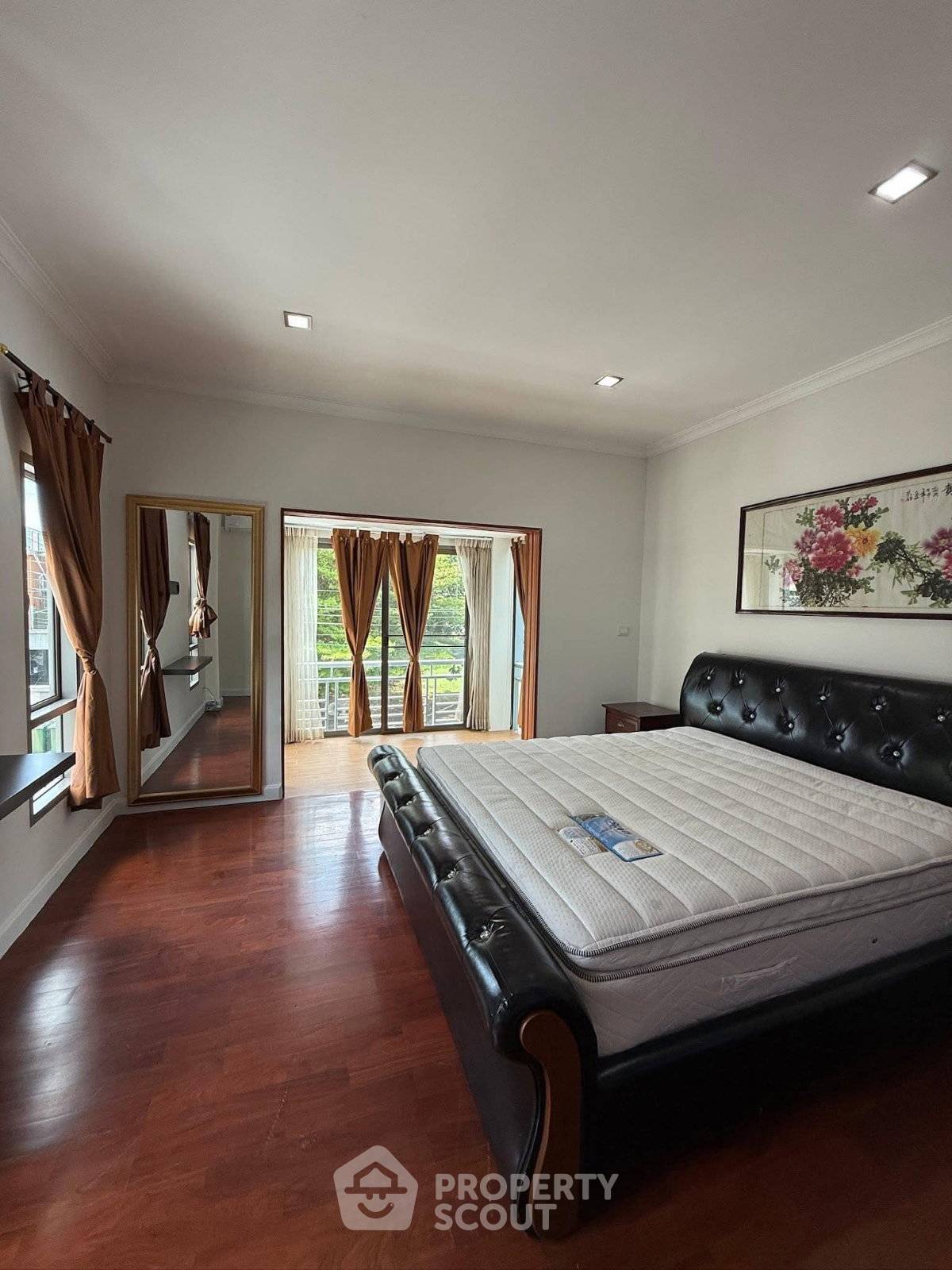 ให้เช่าบ้านเดี่ยว 3 ห้องนอน 241 ตร.ม. 99.6 ตร.ว. เพอร์เฟค เพลส พระราม 9 - กรุงเทพกรีฑา
