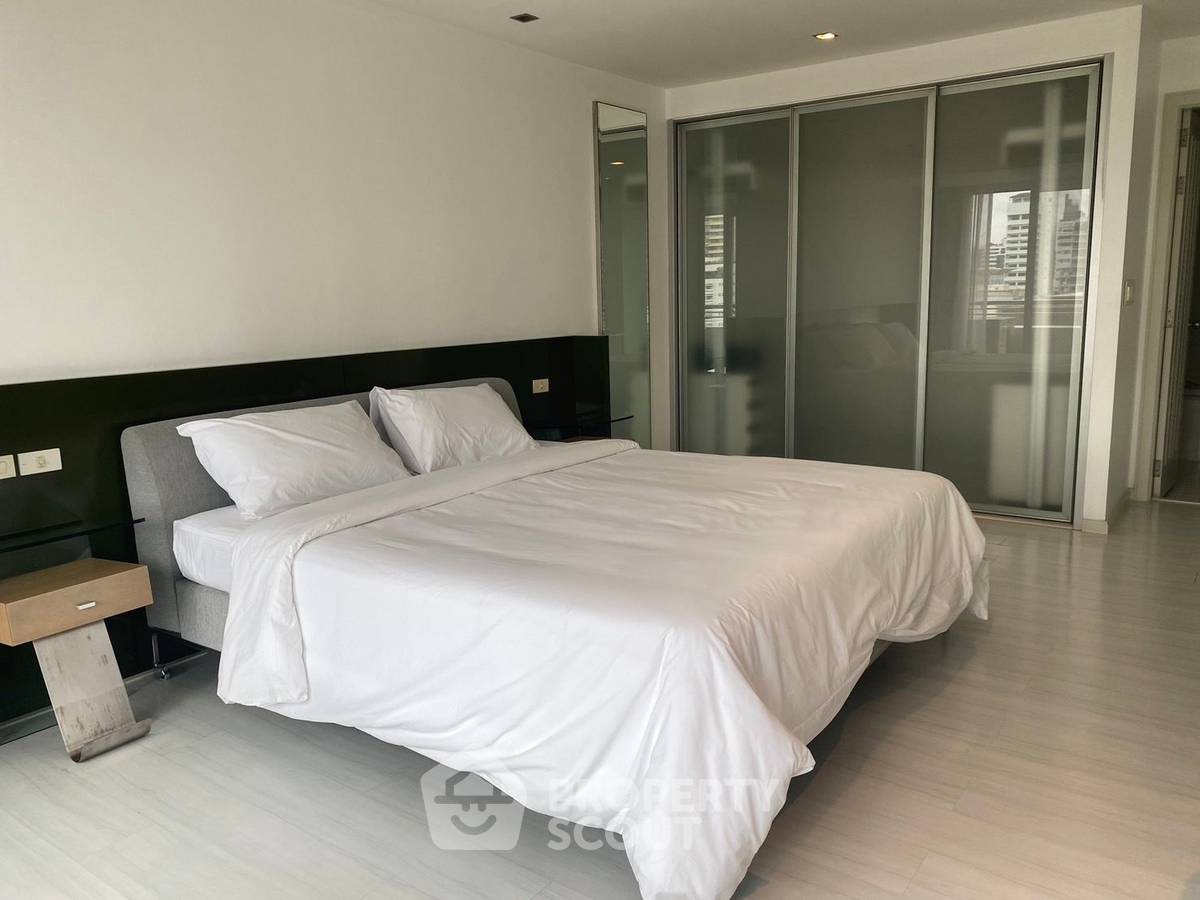 picture Spacious 1-BR 84 Sqm At Park Thonglor Tower Near BTS Thong Lor (ID 1695544) - 2/11