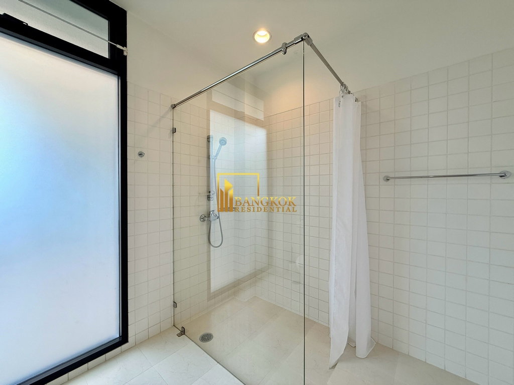 รูป Impressive 4 Bedroom House With Private Pool in Thonglor - BR27900SH - รูปที่ 31/52