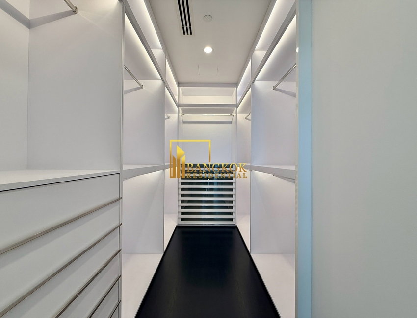 รูป 185 Rajadamri | Rare 3 Bed Duplex Luxury Condo in Prime Area - BR13916CD - รูปที่ 33/65