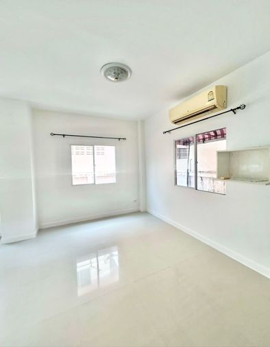 ให้เช่าบ้านเดี่ยว 3 ห้องนอน 130 ตร.ม. 50 ตร.ว. บ้านบุรีรมย์ รามอินทรา-นวมินทร์