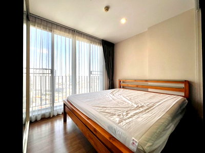 ขายคอนโด : 💥รหัส TTTP230321S💥 📢📢For Sale The Tree Interchange (1 Bed 39.95 ตร.ม/3.10 ล้าน) ชั้น 23 ติดเกตเวย์/ใกล้ MRT สนใจ Line ID: @atfirm