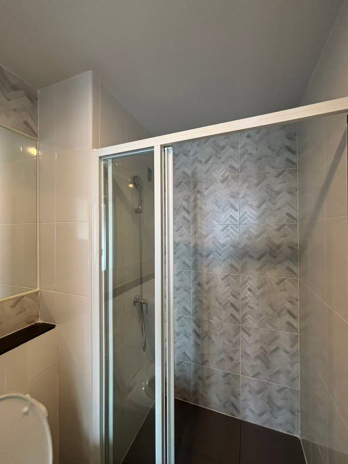 รูป Regent Home Wuttakat【𝐒𝐄𝐋𝐋 & 𝐑𝐄𝐍𝐓】🔥คอนโดที่ให้วิวพาโนรามา คุมโทนลงตัว เปลี่ยนทุกวันธรรมดาให้น่าอยู่ยิ่งขึ้น🔥 ติดต่อไลน์ไอดี: @hacondo - รูปที่ 6/6