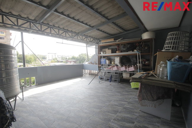 รูป ขายบ้านใกล้รถไฟฟ้าบีทีเอสท่าพระ BTSจรัญ13 เดอะมอลล์ท่าพระ บ้านพร้อมอยู่ ตกแต่งแล้ว 3ชั้น 27วา เฟอร์บิวท์อิน เดินทางสะดวก ราคาต่อรองได้ - รูปที่ 20/22