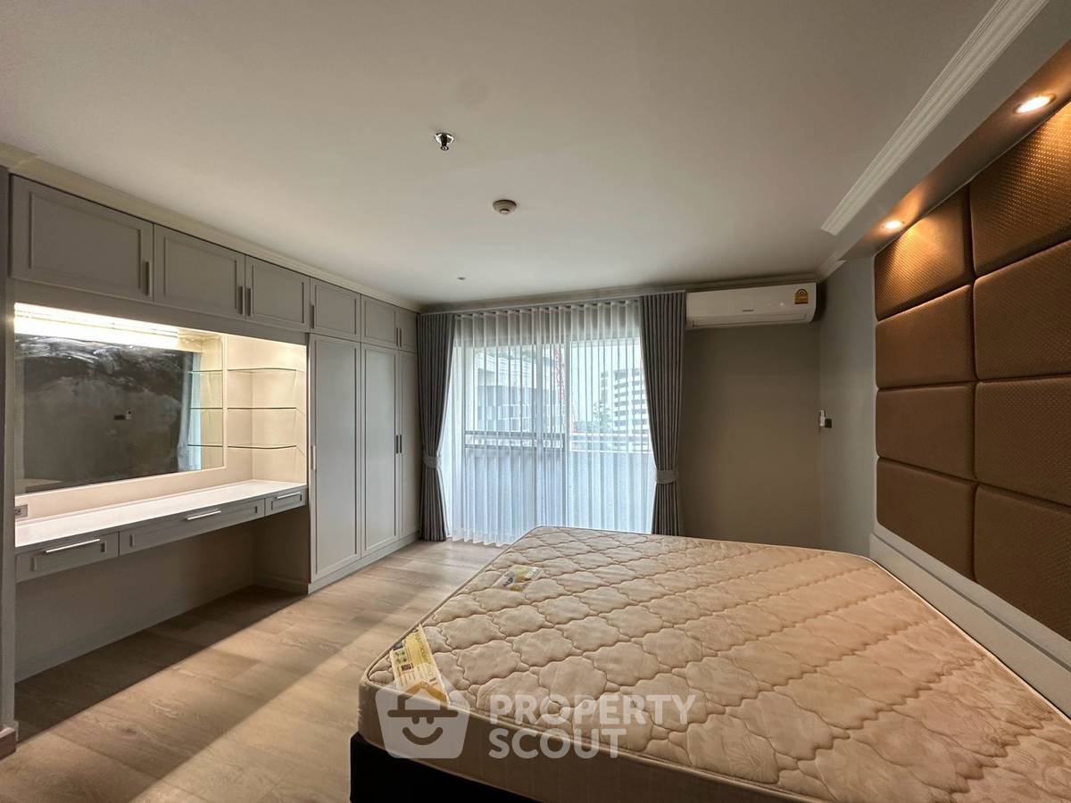รูป ใกล้ BTS พร้อมพงษ์ 200 ม. | 2 ห้องนอน Baan Suanpetch Condominium (ID 3303152) - รูปที่ 7/17
